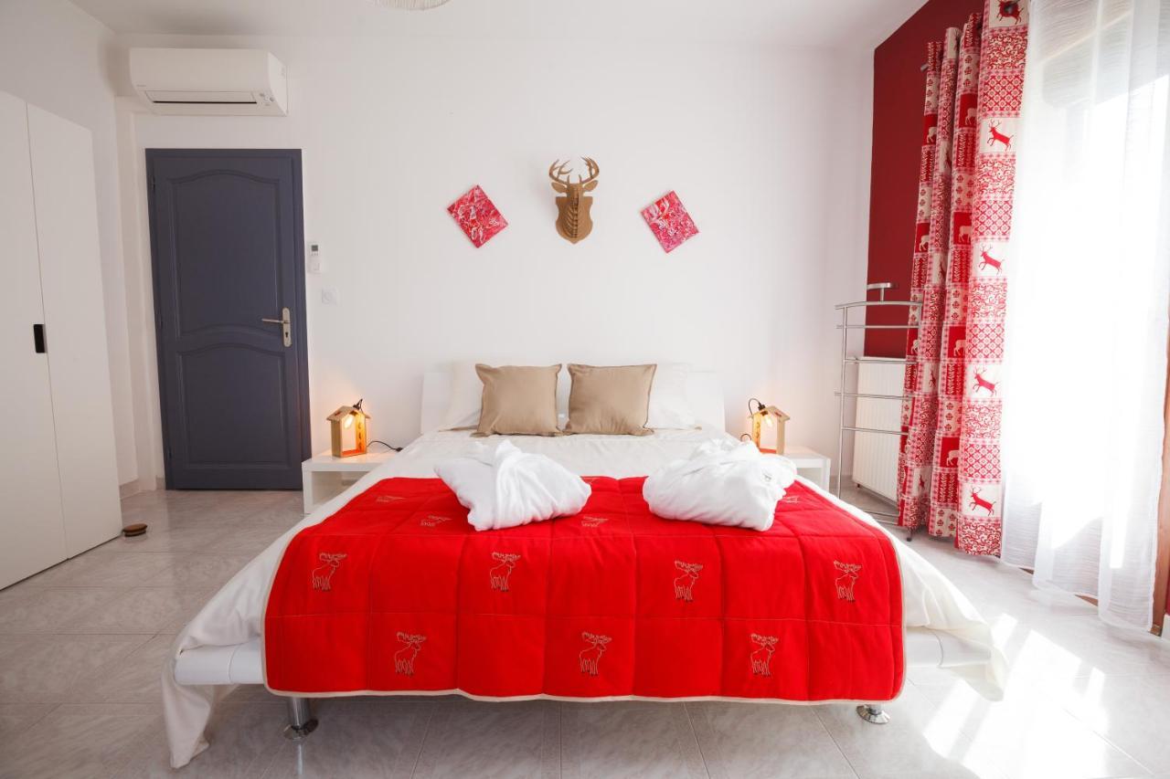 Les Villas Du Triangle - Chambres D'Hotes Nîmes Esterno foto